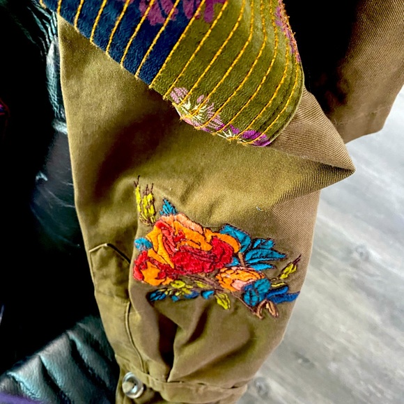 NWT Johnny Was Patch Military Jacket - Picture 10 of 10